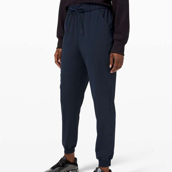 Lululemon Keep Moving Jogger Size 8 - Picture 3 of 9